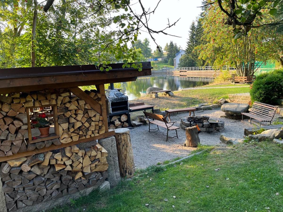 Penzion Koucky Bedřichov Kültér fotó